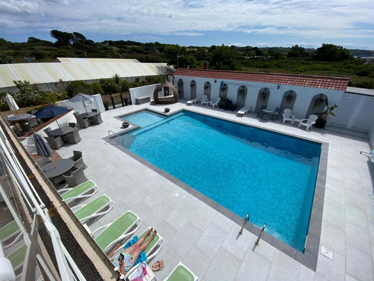 Beau Vallon Holiday Apartments Saint Peter Exteriör bild