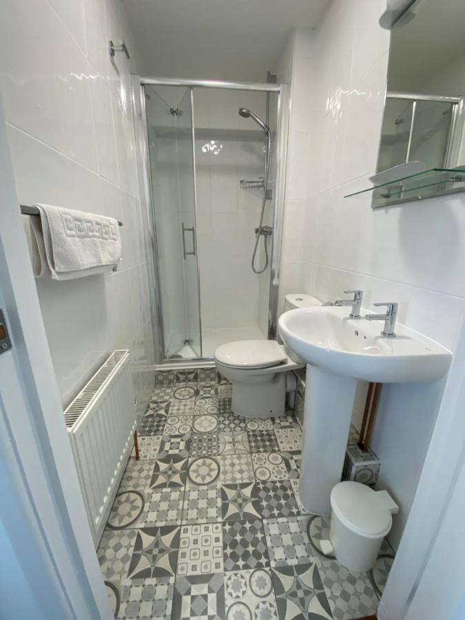 Beau Vallon Holiday Apartments Saint Peter Exteriör bild